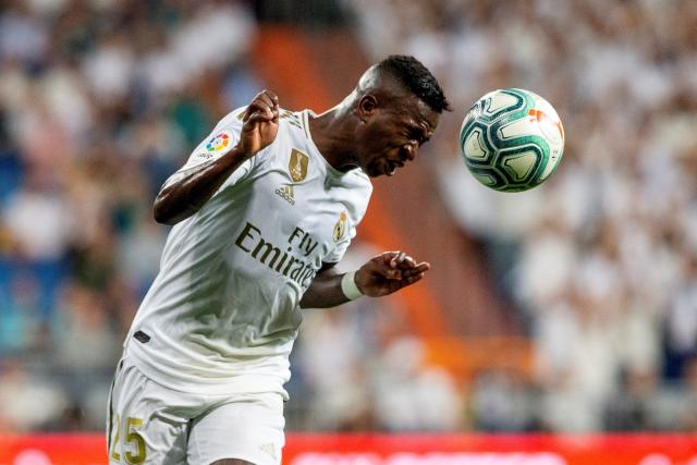 精选足篮专家：全网第1！六哥21连红还中足彩26万