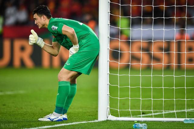 翟晓川12+13首钢险胜同曦 高登43分四川负福建